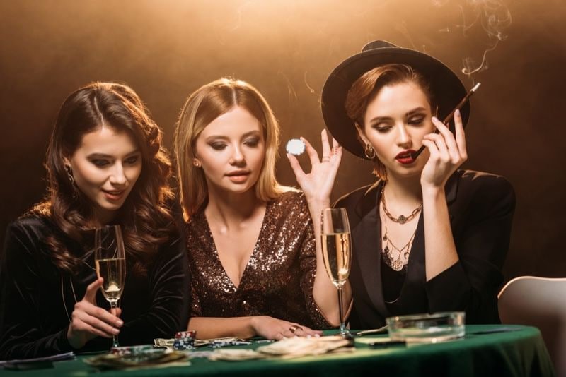 qqq22 Slots Free Spin Jackpot feature mobile Myanmar ကစားသမား